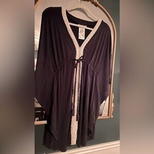 ✨✨HOST PICK!✨✨ Motherhood Maternity swim cover up, size Small